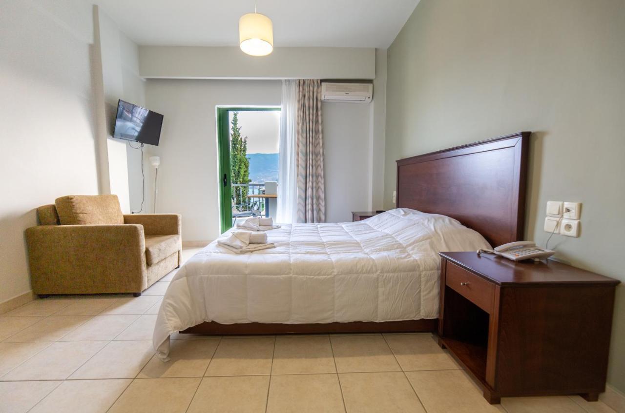 Evita'S Resort Poros Town Luaran gambar