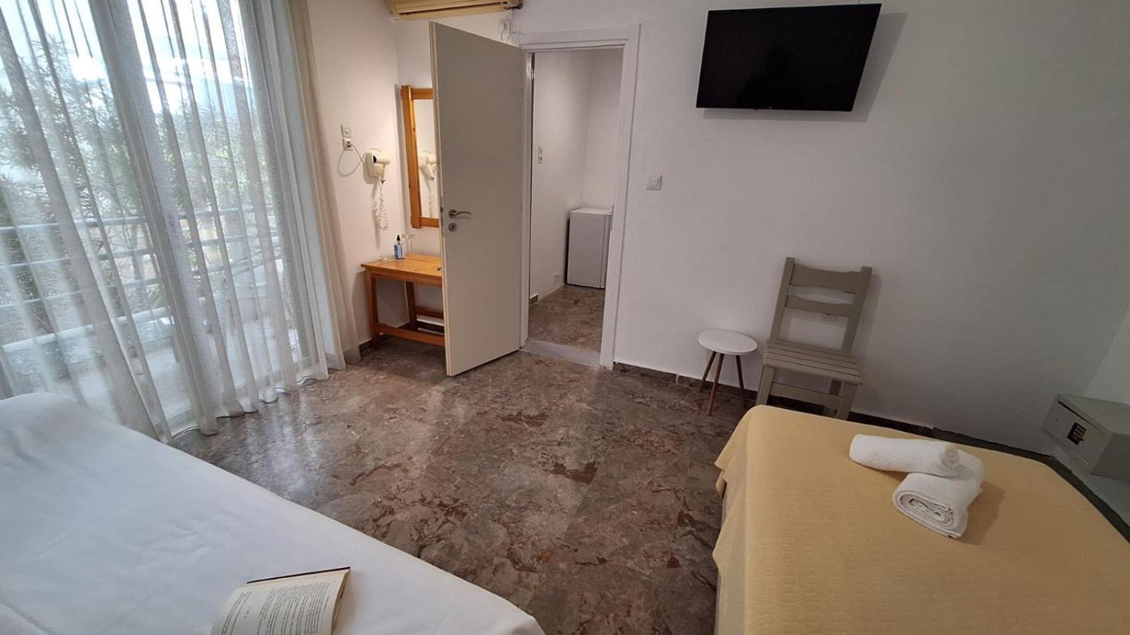 Evita'S Resort Poros Town Luaran gambar
